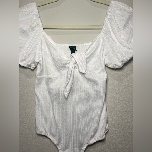 Wild Fable White Bodysuit Size S - Picture 4 of 10